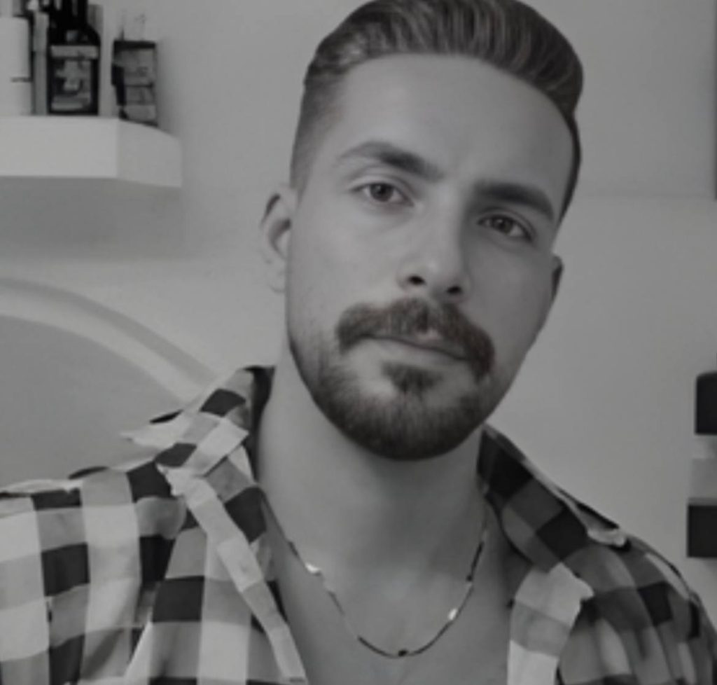 Rouhollah Setareh Moshtari